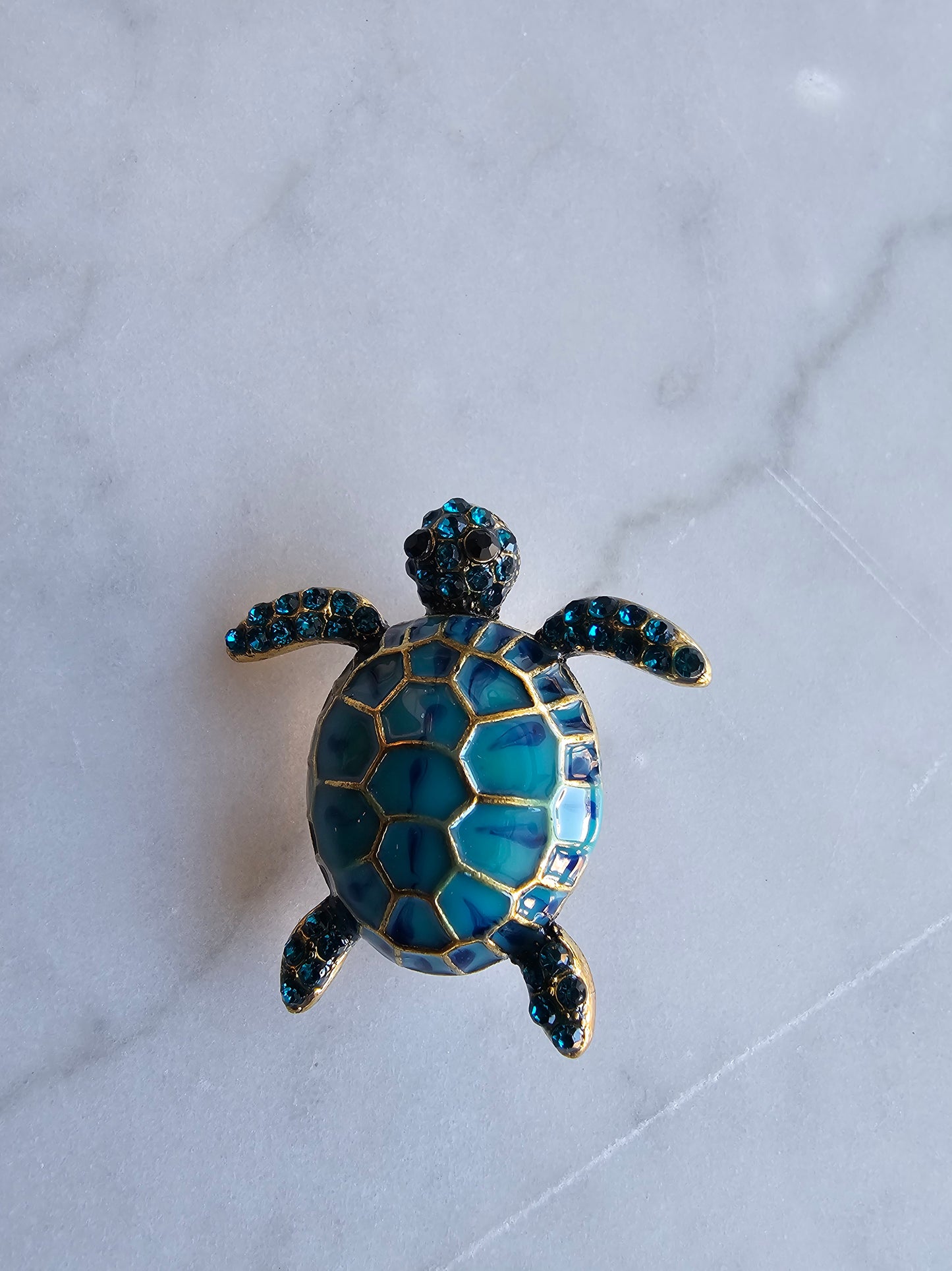 Tortoise brooch
