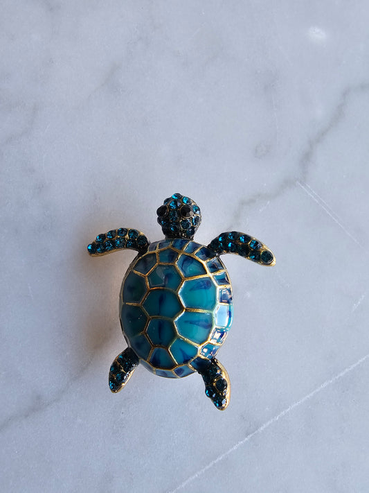 Tortoise brooch